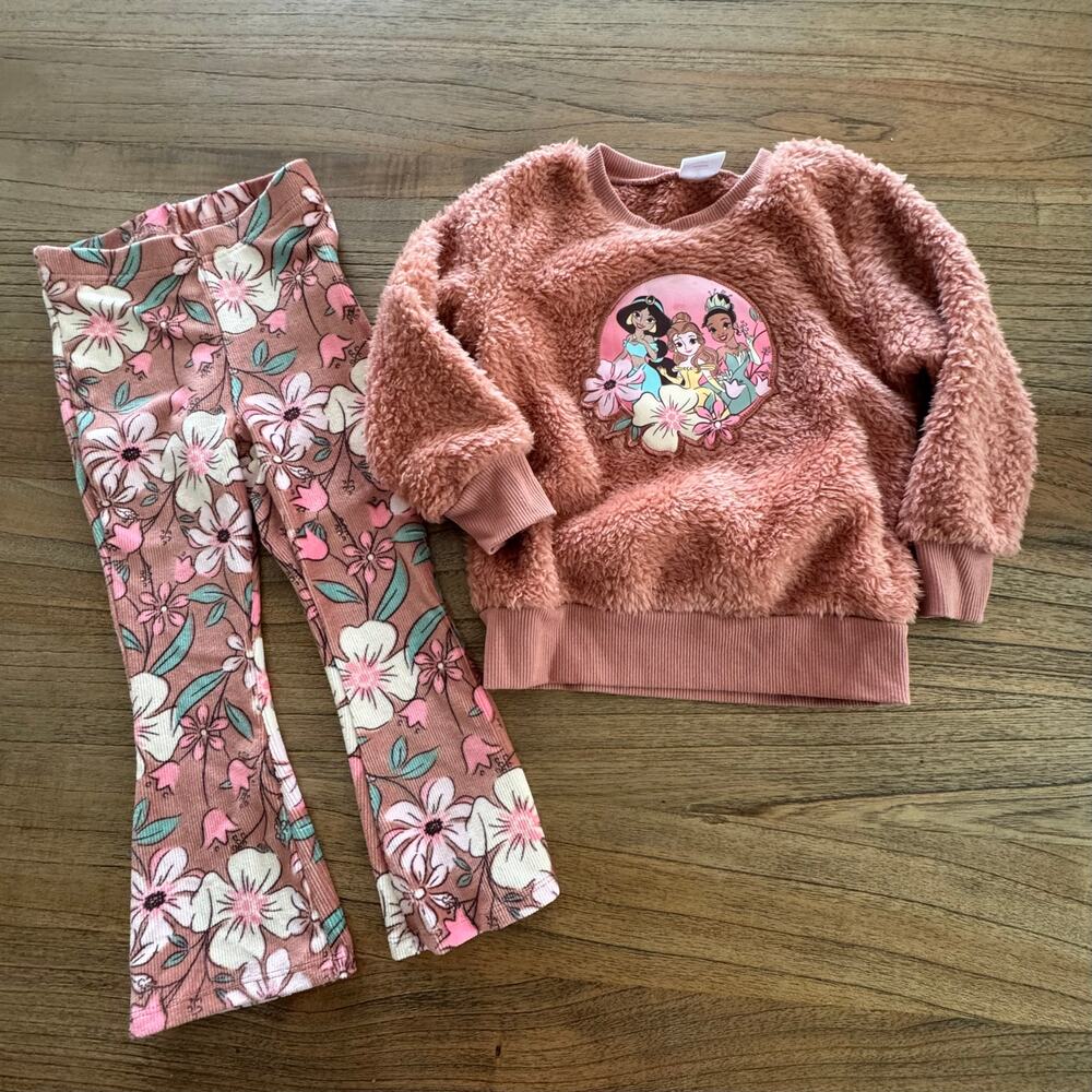 Disney Princess Flared Pants & Sweatshirt - Size 3T